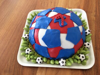 Birthday cake eat celebration