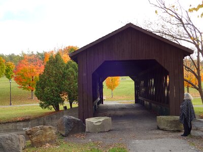 Walk lady bridge