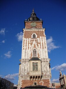 Tower architecture the market