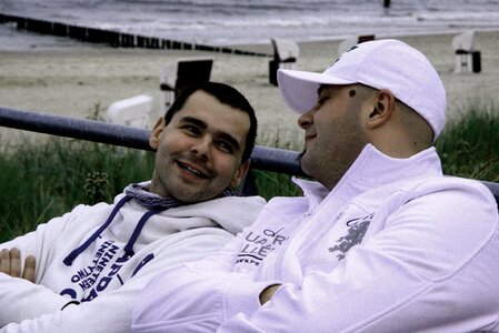 Friends seaside holidays