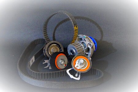 Timing belt motor car
