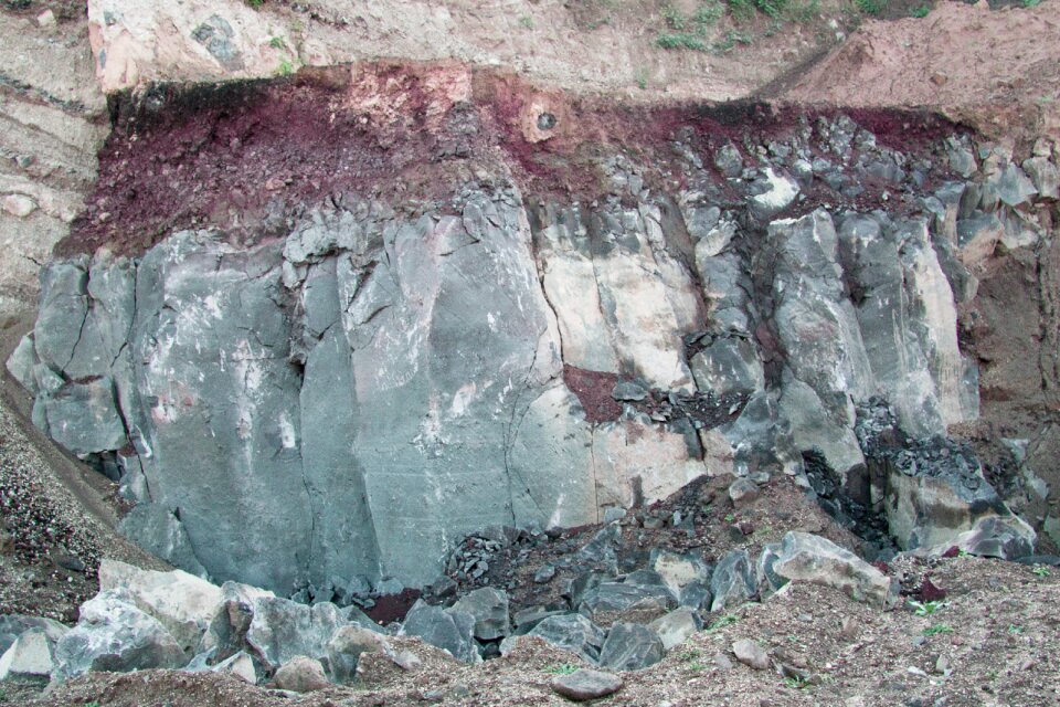 Volcano niedermendig lay