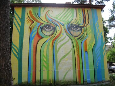 Graffiti vyksa street art