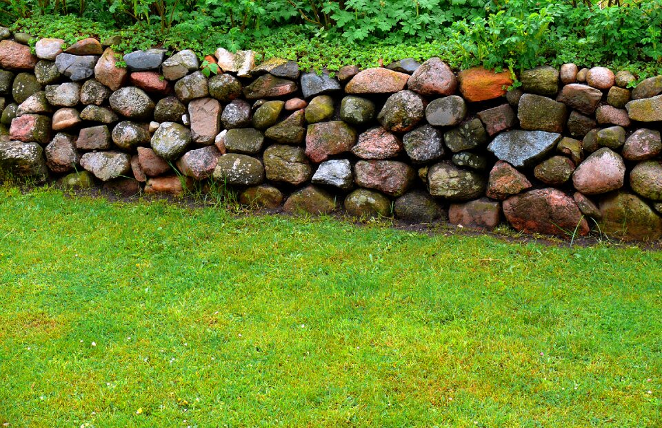 Building quarry stone detail
