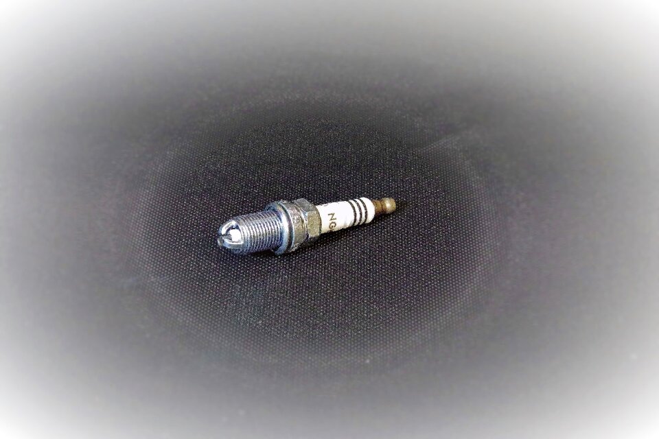 Spark plug inflammation car