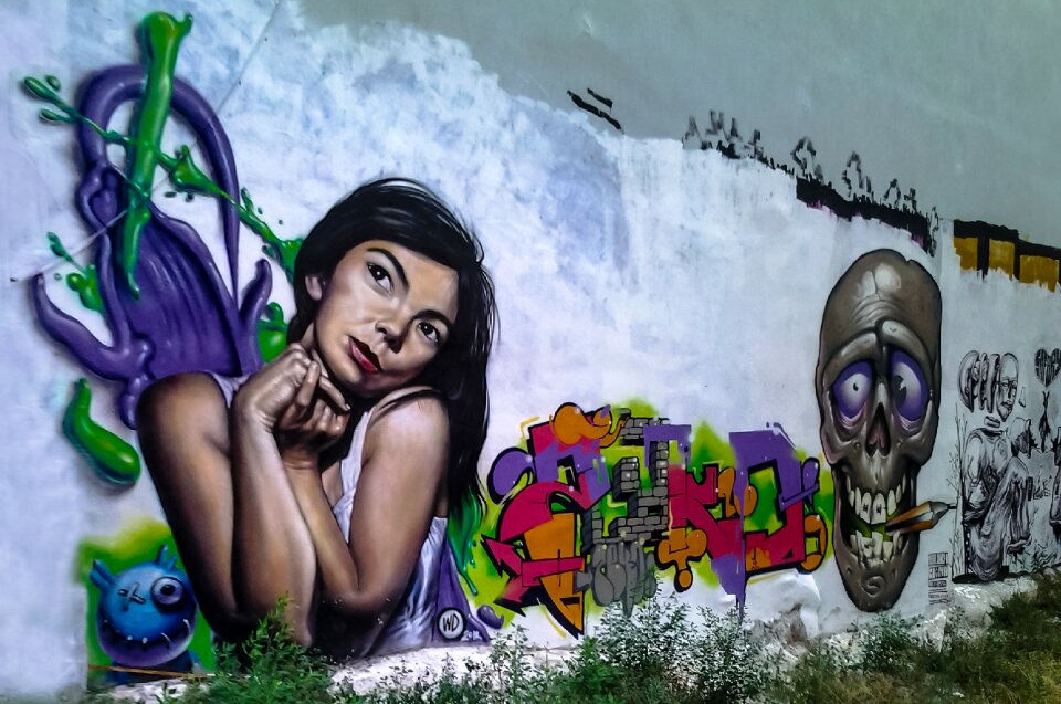 Thessaloniki björk wall