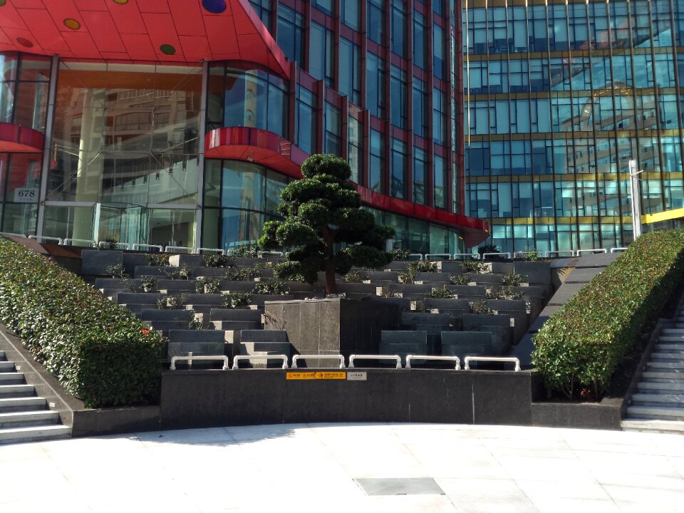 Landscape building shanghai