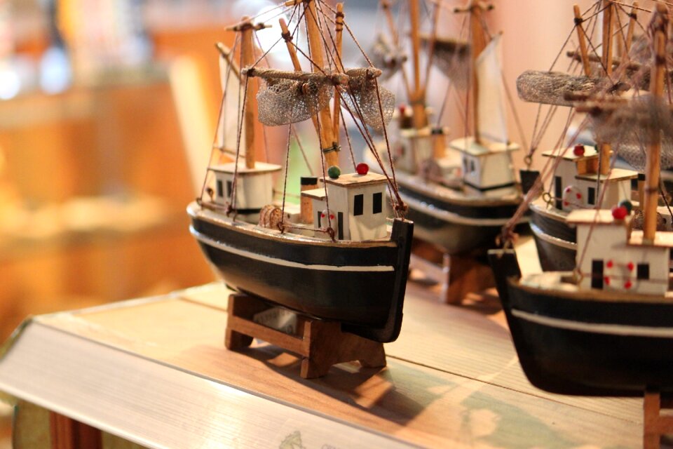 Toy decoration memory