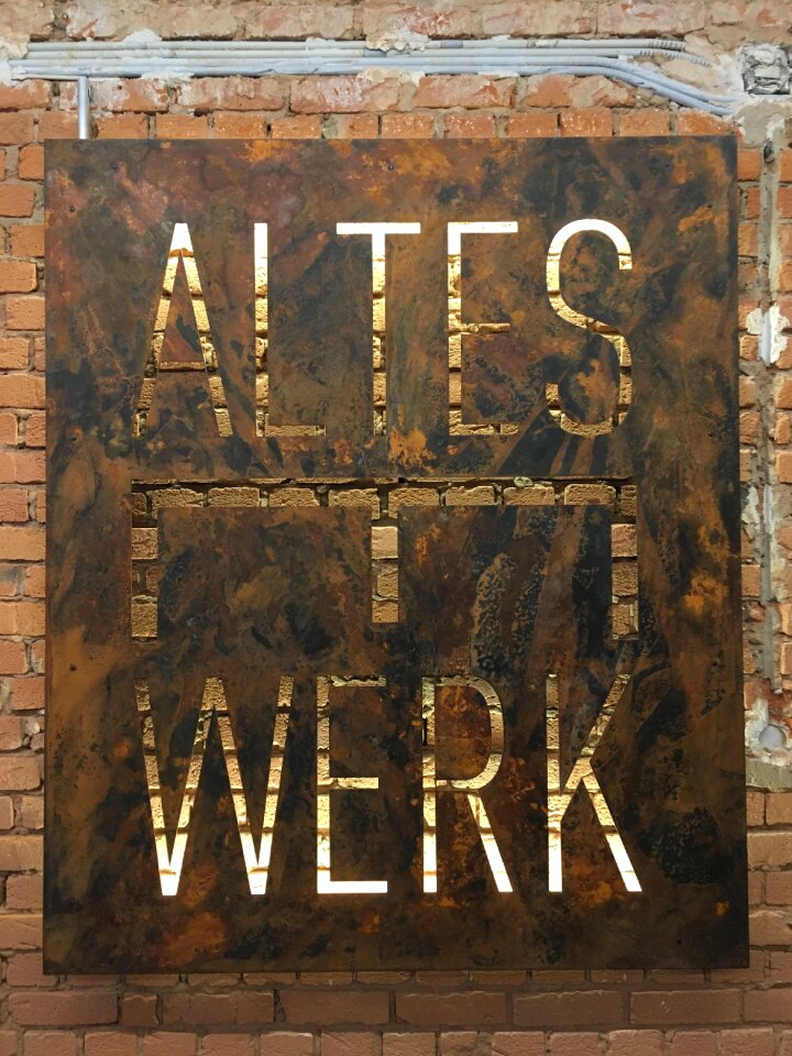 Rusted input metal plate