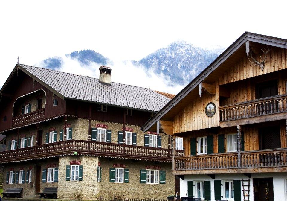 Houses travel europe