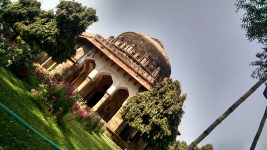 Monument asia structure