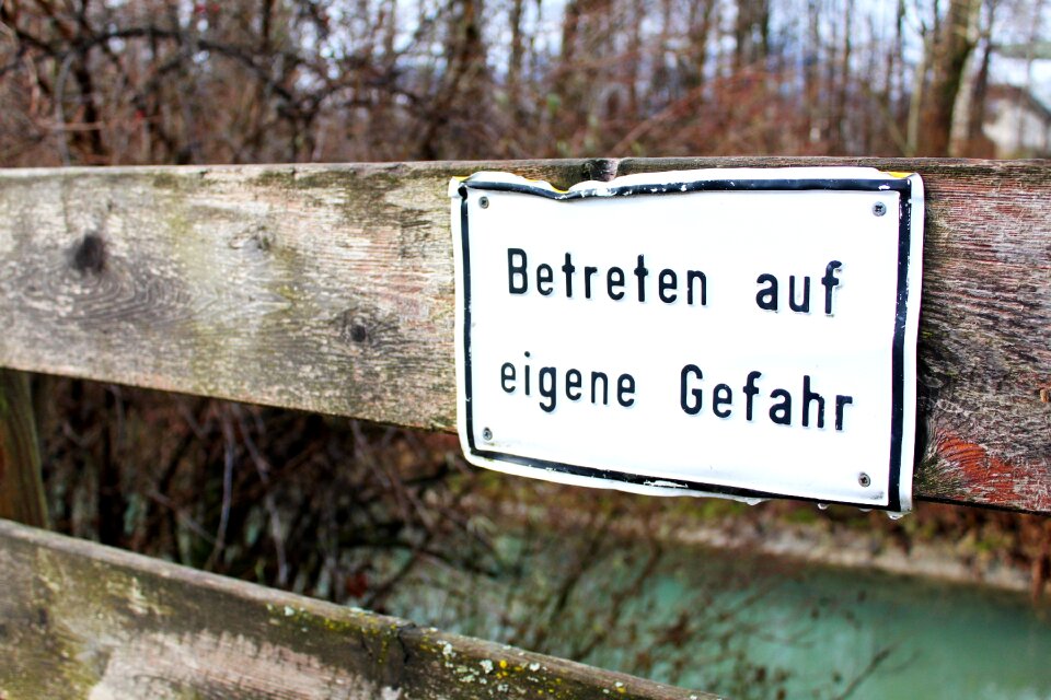 Bridge travel german
