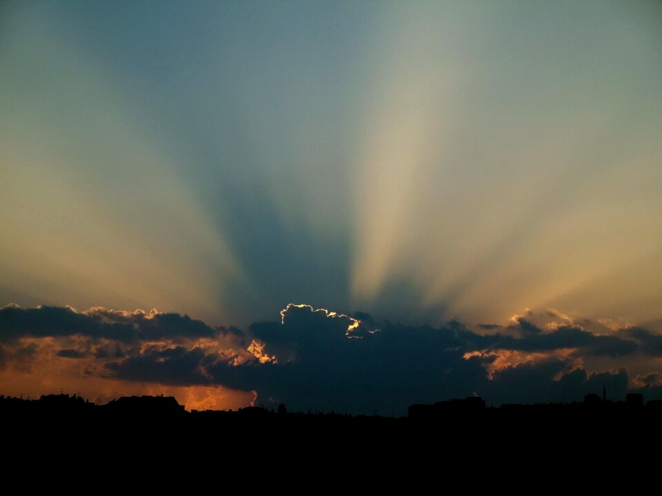 Light reflection sky