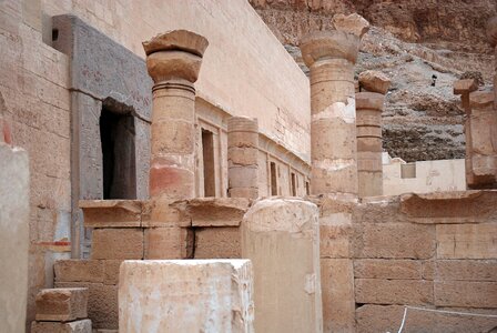 Luxor temple of hatshepsut monuments