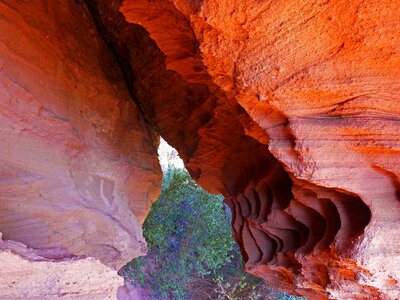 Montsant priorat red rocks photo