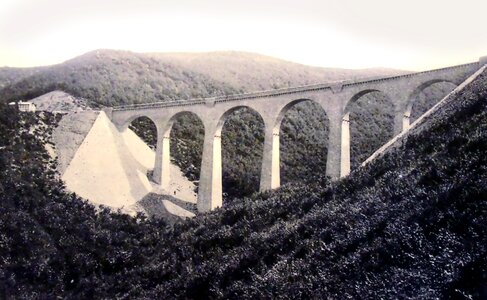 Retro bridge hubertus canyon photo