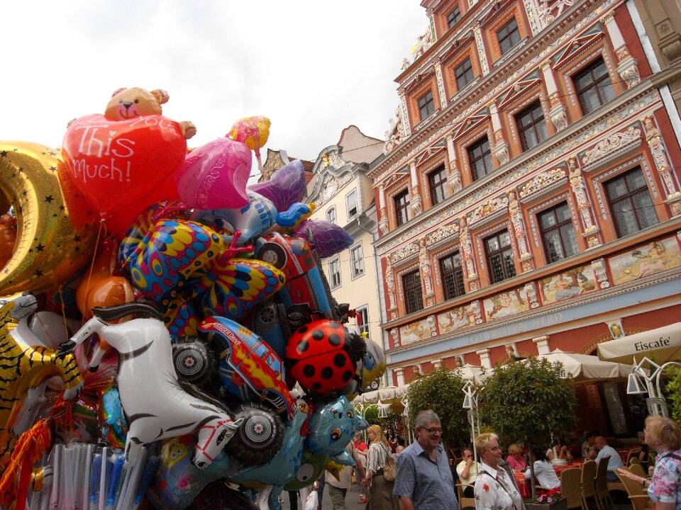 City balloon city funny