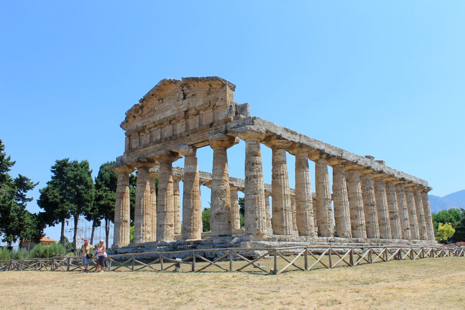 Ancient monument architecture