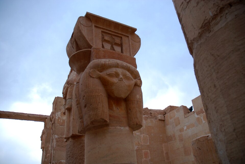Luxor temple of hatshepsut monuments