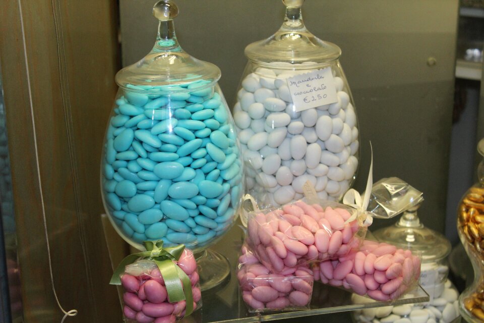 Eat alimentari sweet