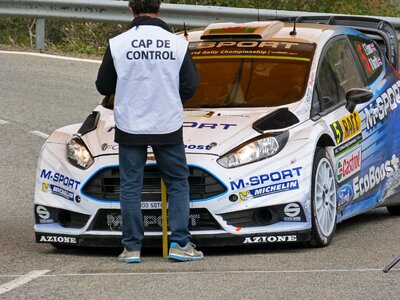 Control stretch ford focus