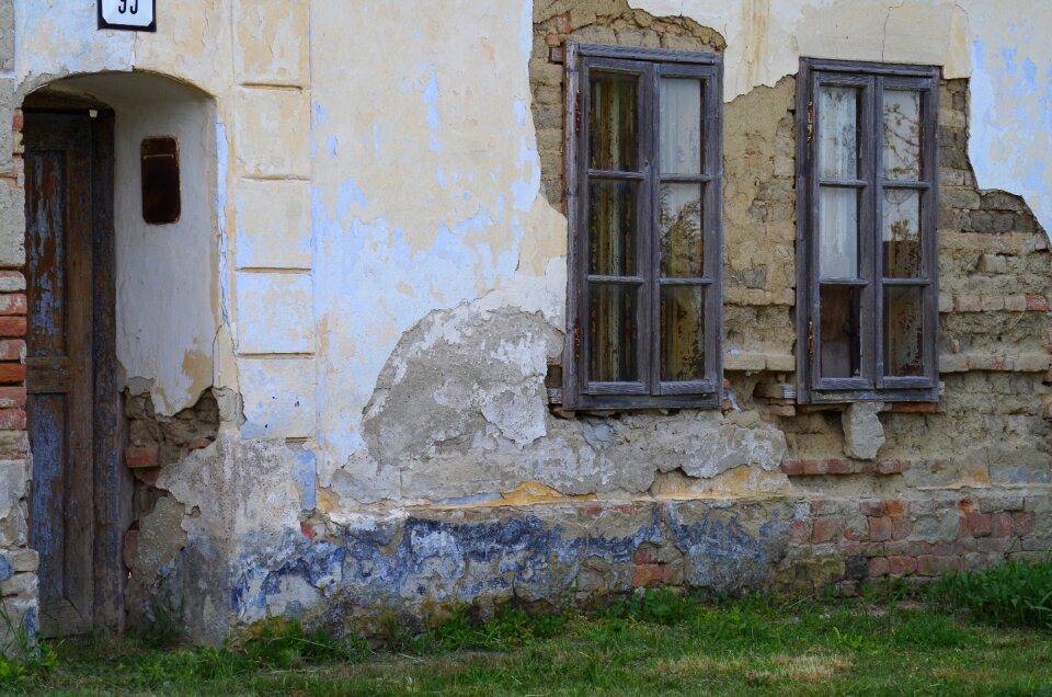 Old building the countryside