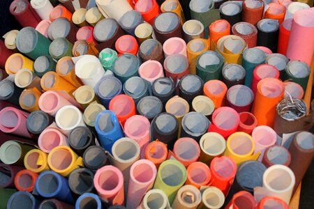Rolls gift wrap binding
