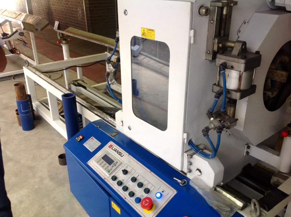 Manufacturing equipment thermoplastic