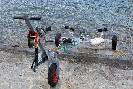 Carry wheels lake