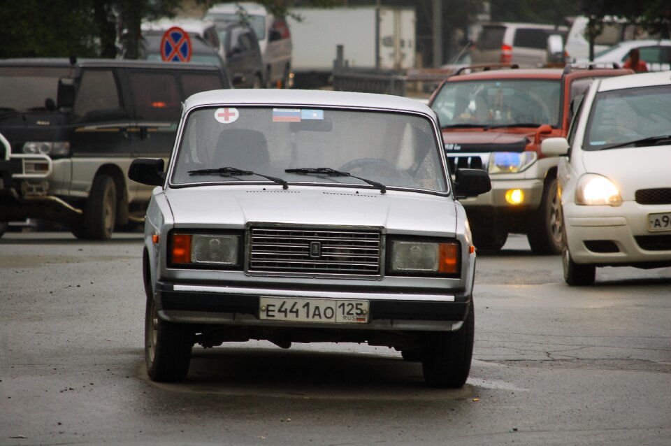 Auto machinery street