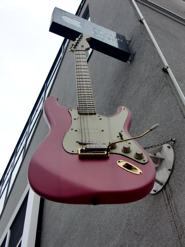 Music strings instrument