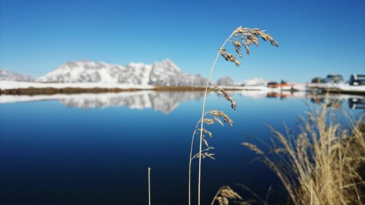 Mirror nature snow