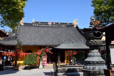 Shanghai temple