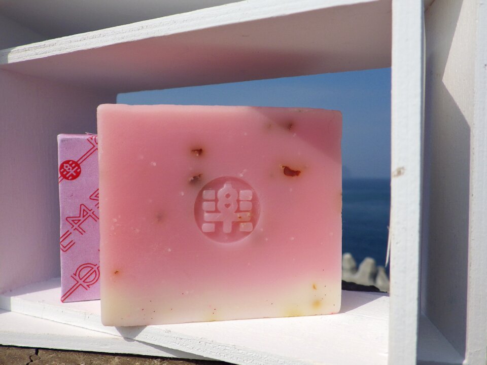Soap clean minimalism