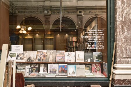 Bruxelles shop books