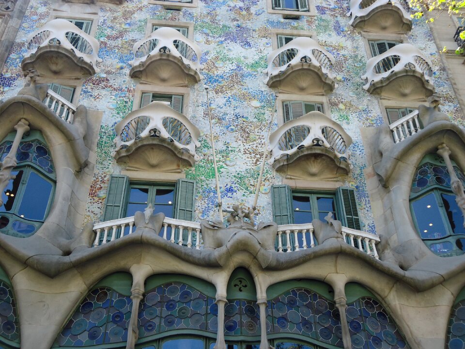 Dalì art nouveau liberty