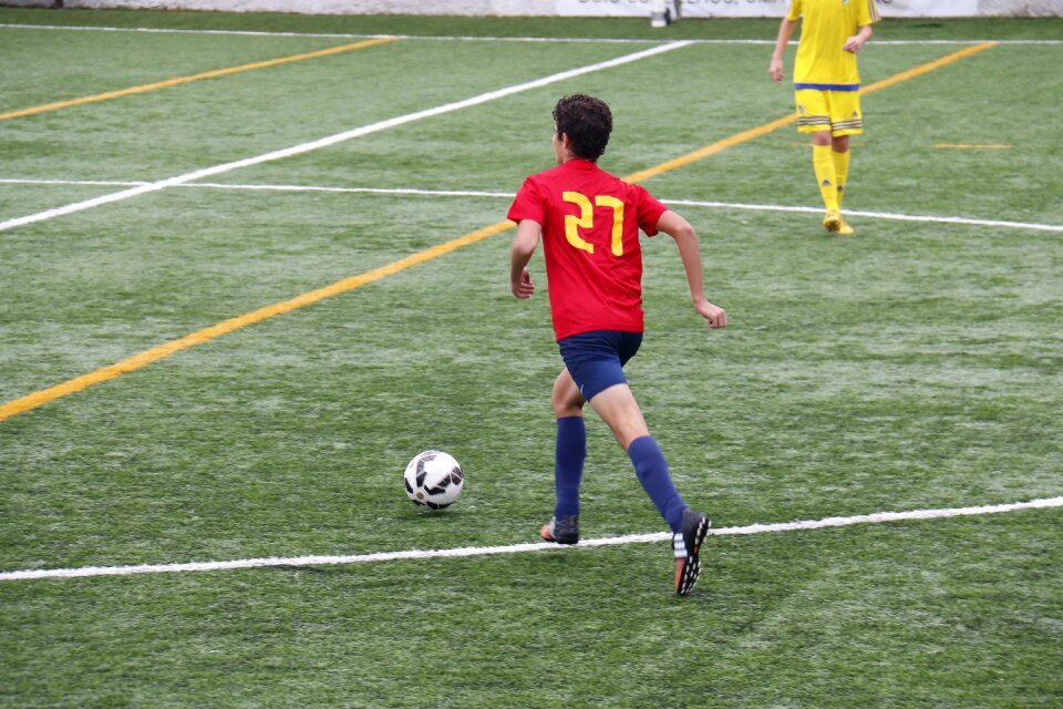Sport ball ball control