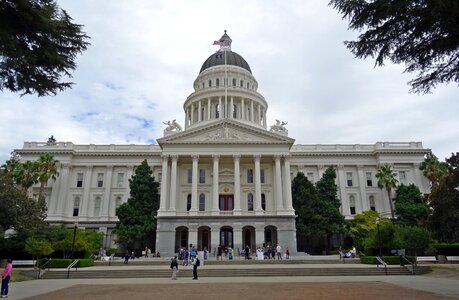 Sacramento governor senate photo