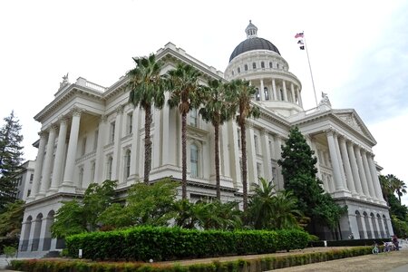 Sacramento governor senate