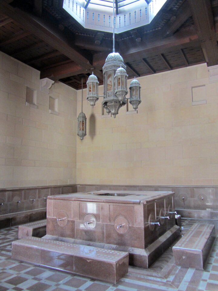 Mosquee oman bathroom