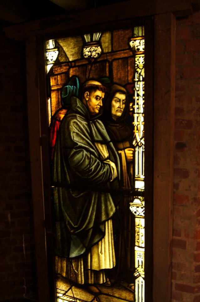 Pray church window silent