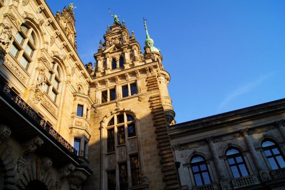 Town hall courtyard building