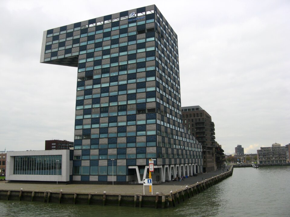 Building architecture port city