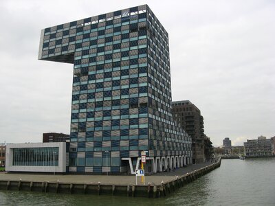 Building architecture port city