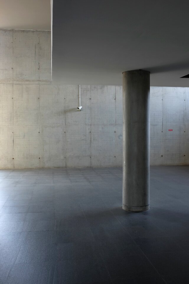 Simple empty building