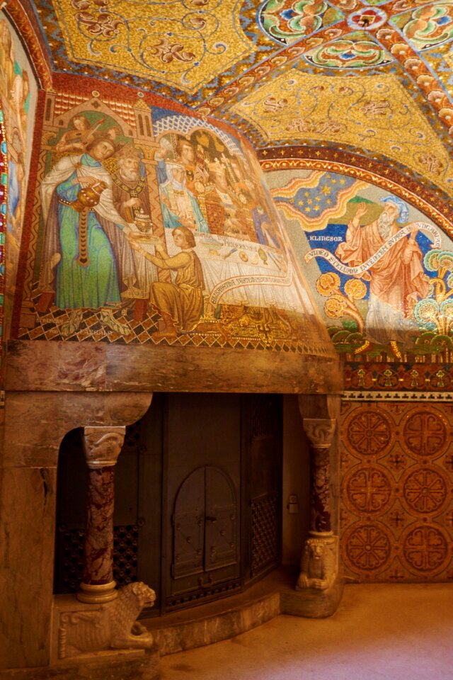 Mosaic fireplace artwork