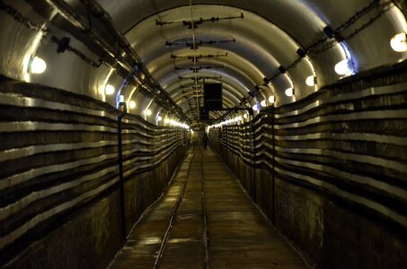 Underground architecture connecting corridor