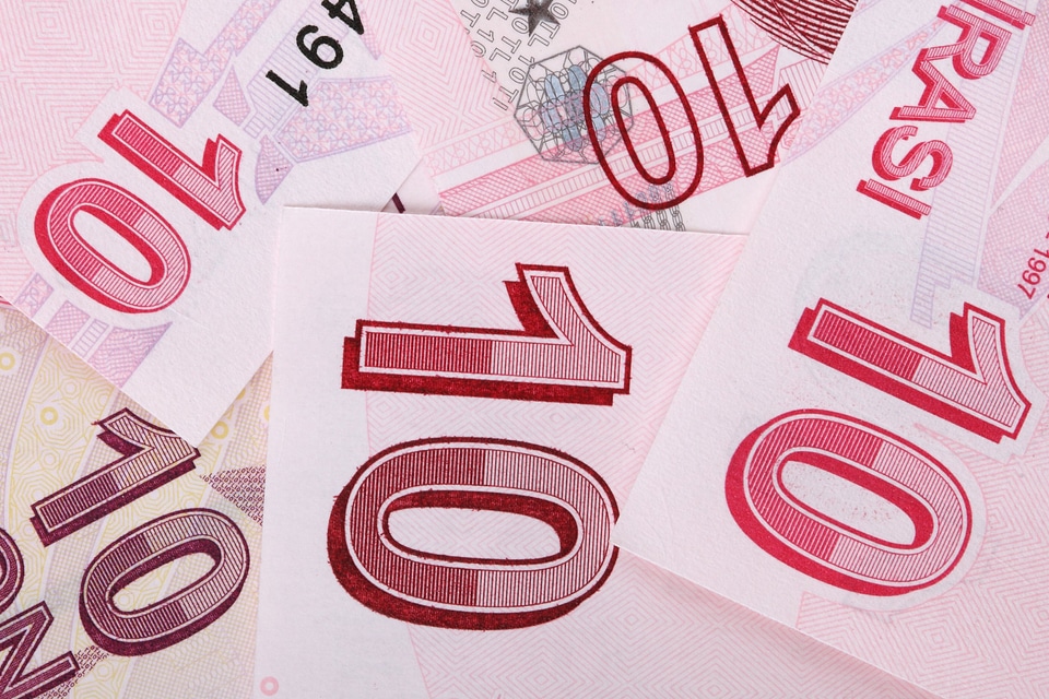 Business buy cash
