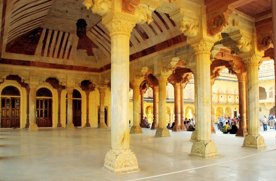 Architecture columns hall