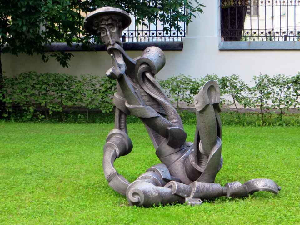 Park statue don quixote
